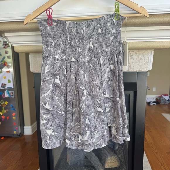 NWT By Together Tiered Gauze Boho Skirt Smocked Waist Size L - Picture 1 of 4